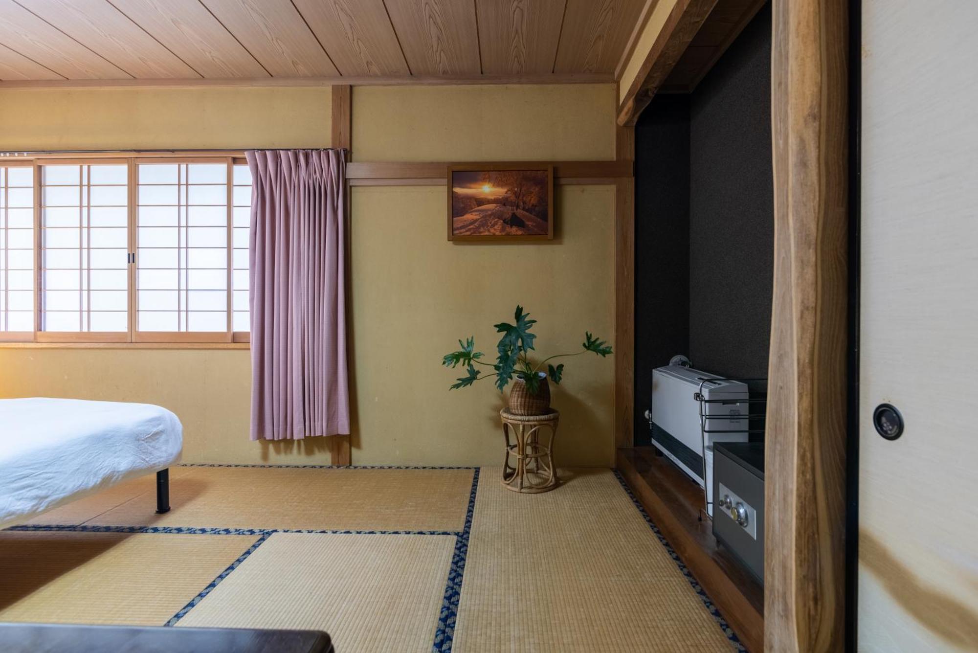 Sakurasou Lodge Nozawaonsen Exterior photo